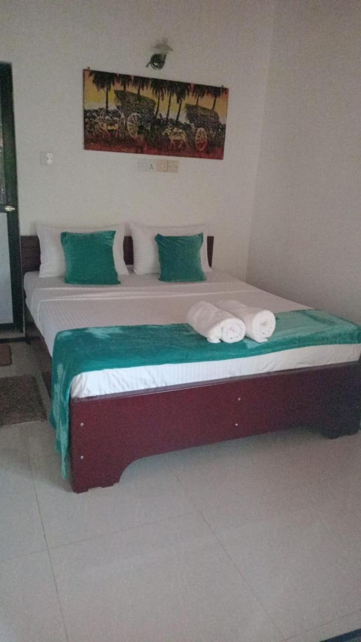 Ceylon Beach Haven Uppuveli Trincomalee Buitenkant foto