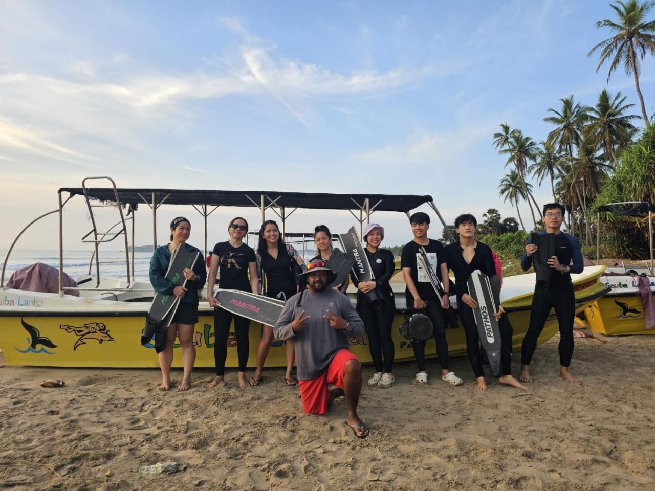 Ceylon Beach Haven Uppuveli Trincomalee Buitenkant foto